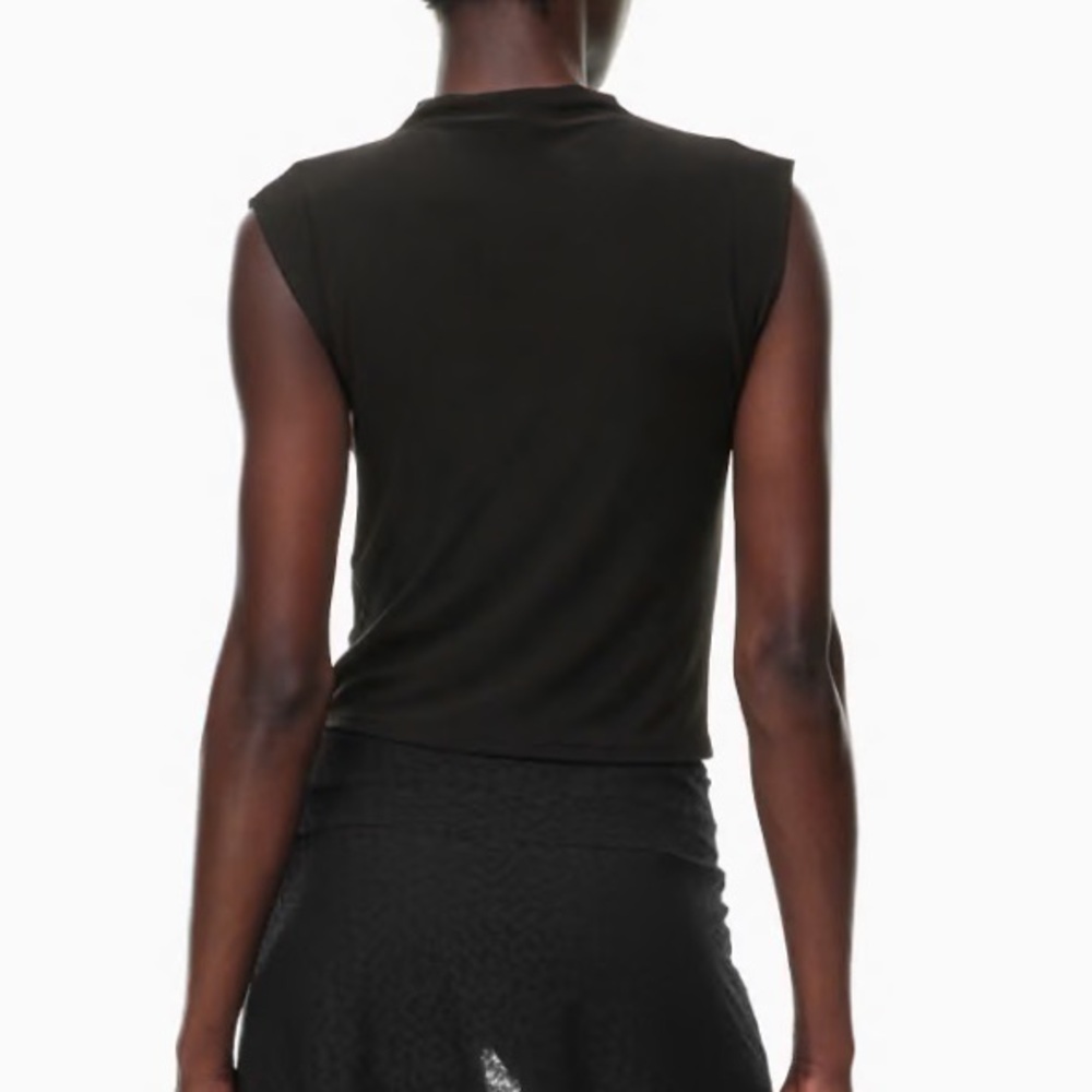 NWT Aritzia Wilfred color Barberry Red Botanist Tank - Picture 4 of 7